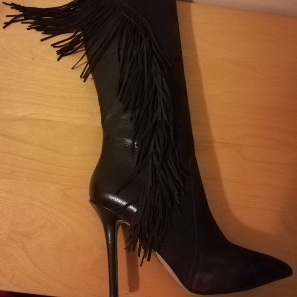 Brand new Boutique 9 Suede Brown Fringe boots - Picture 5 of 8